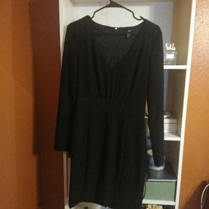 H&M black long sleeve dress